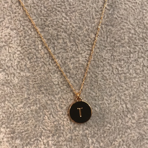🆕 Kate Spade Gold Tone Mini Pendant, initial “T” - Picture 9 of 10